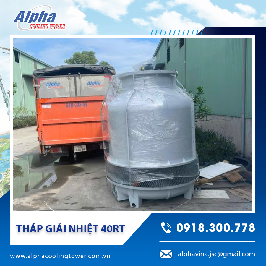 Toàn cảnh tháp giải nhiệt 40RT với quạt lớn và cấu trúc vững chắc.